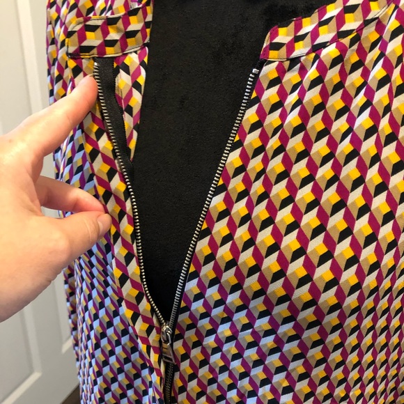 Express brand misses zip front tunic, size M - Picture 4 of 7